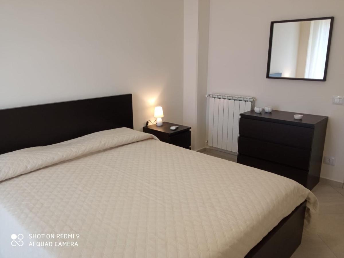 צ'פאלו Royal View Apartment מראה חיצוני תמונה