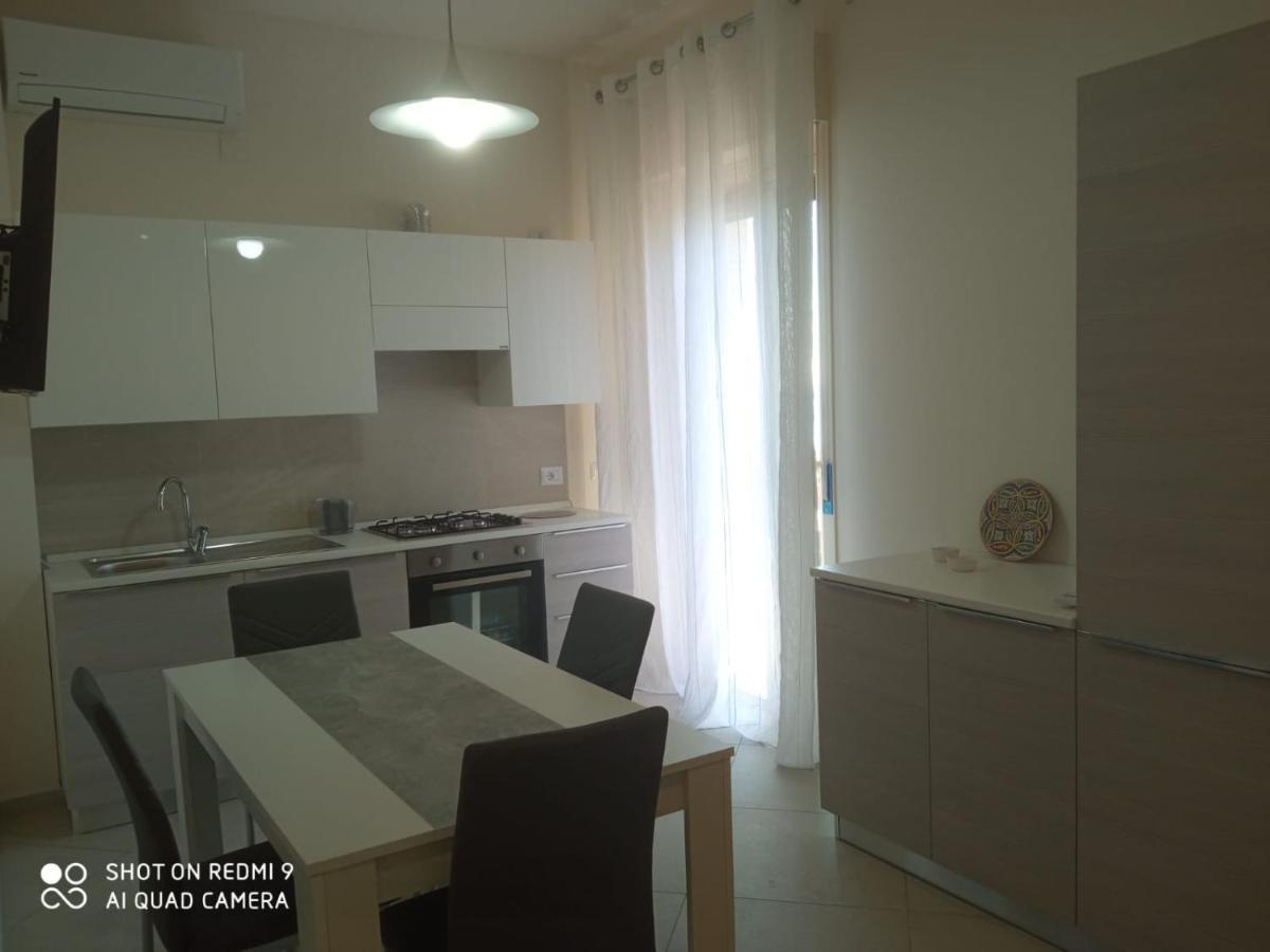 צ'פאלו Royal View Apartment מראה חיצוני תמונה