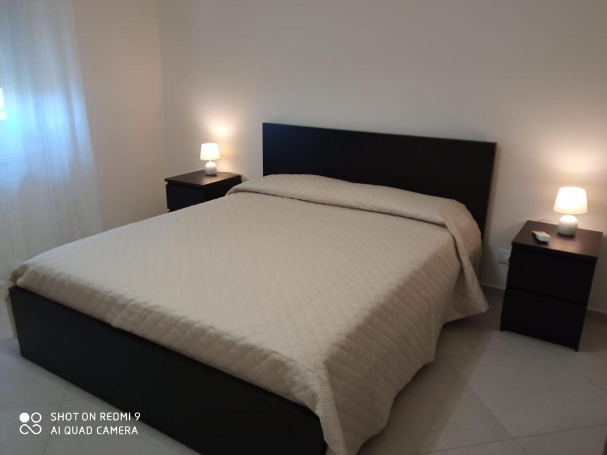 צ'פאלו Royal View Apartment מראה חיצוני תמונה