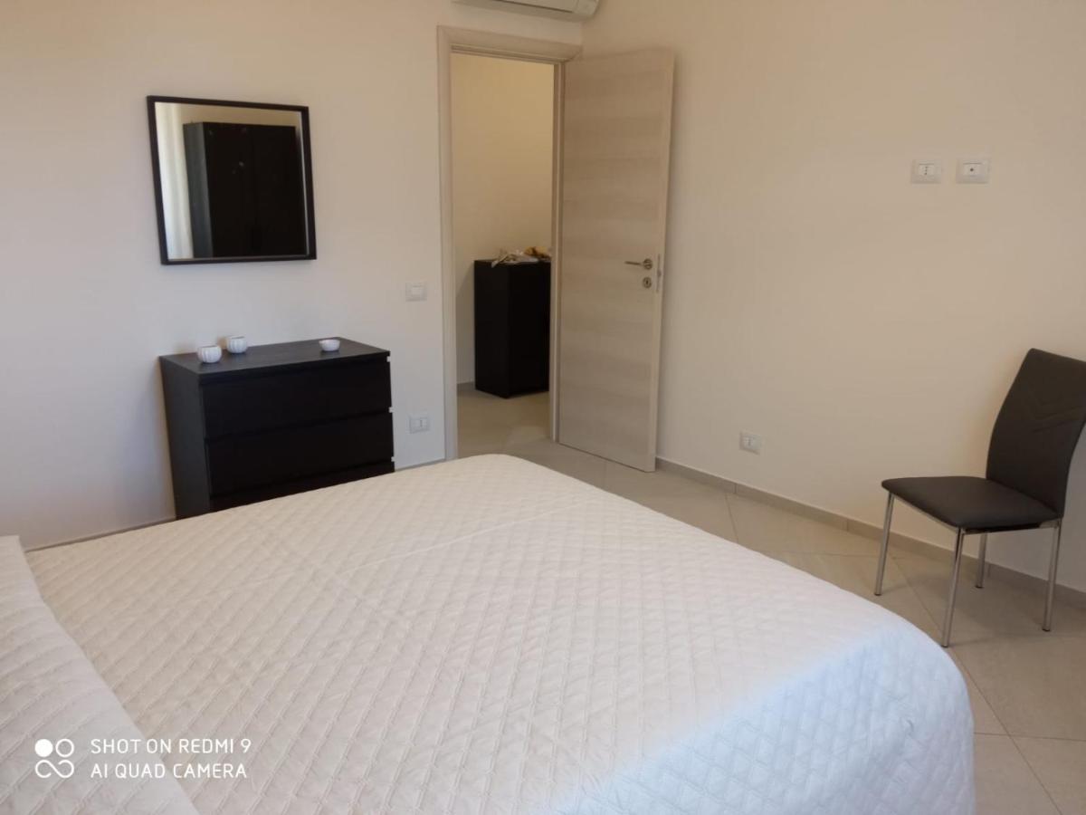 צ'פאלו Royal View Apartment מראה חיצוני תמונה